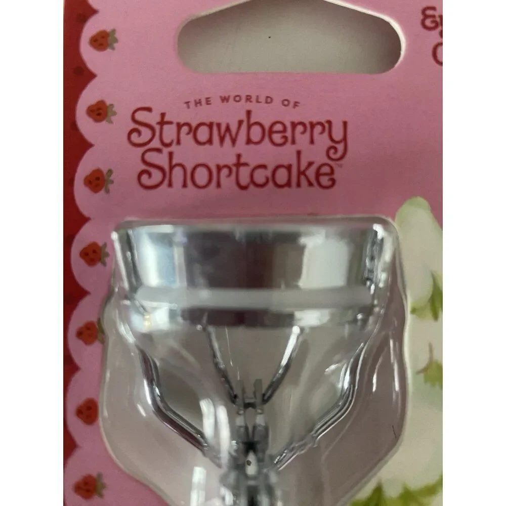 Taste Beauty Strawberry Shortcake Red Eyelash‎ Curler NEW